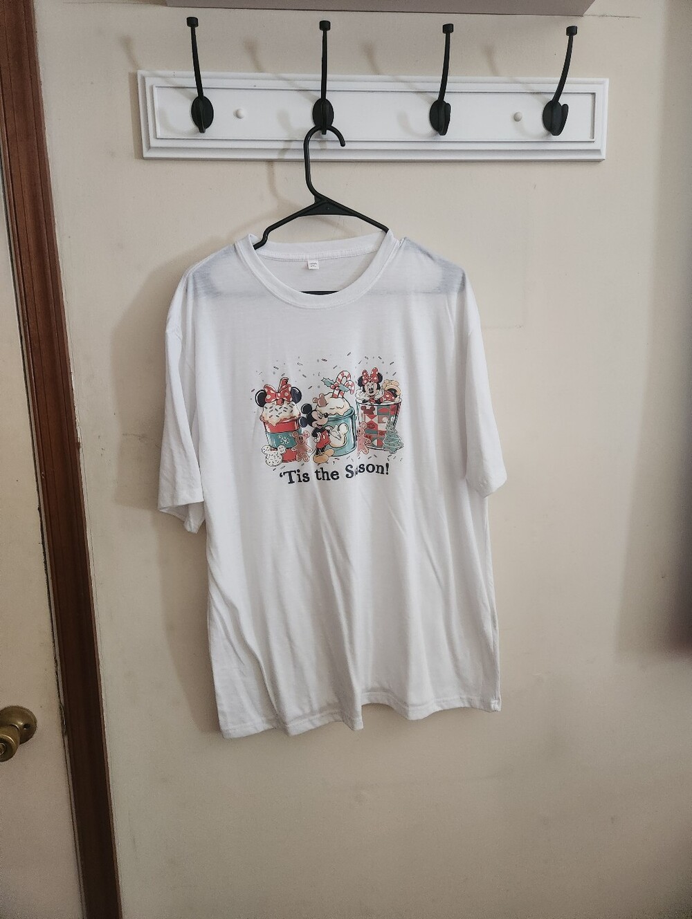🎉 Disney Drinks Christmas Themed Tee